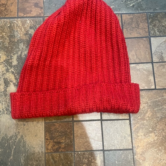 Classic Red Ribbed Knit Beanie - Picture 3 of 5